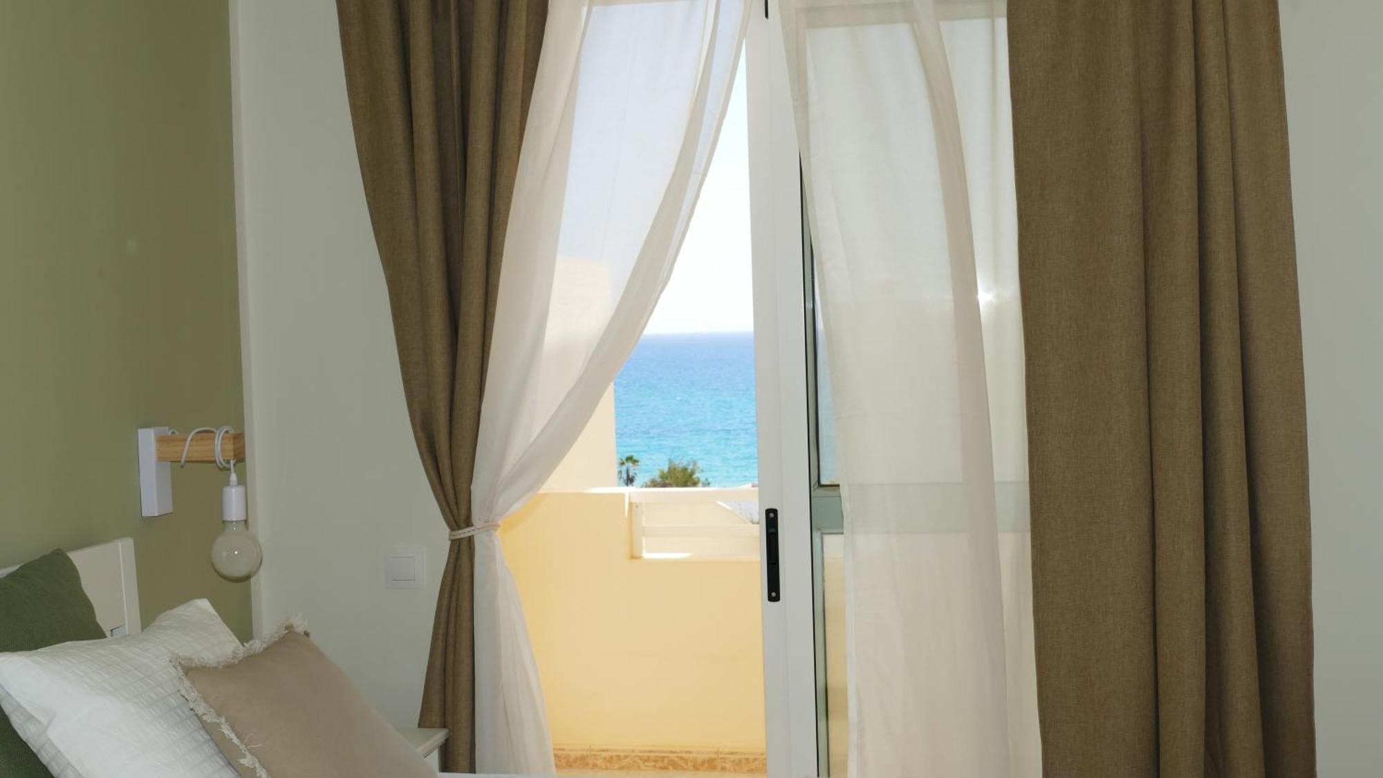 Blue Lagoon Apartment 科斯塔卡玛 外观 照片