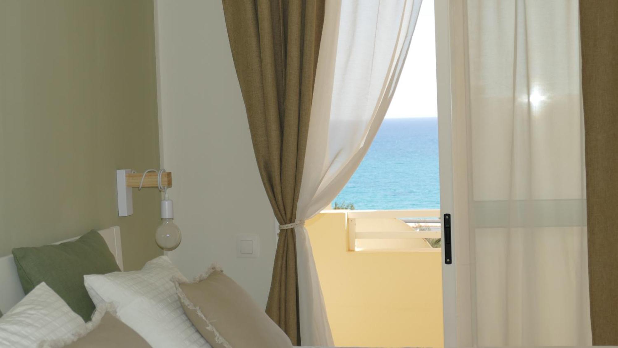 Blue Lagoon Apartment 科斯塔卡玛 外观 照片